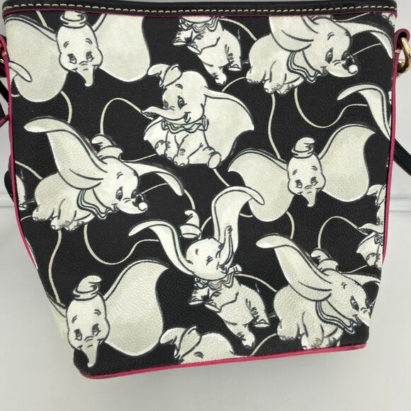 Disney Dooney & Bourke Dumbo Black White Pink Small Zip Sac Crossbody Retired - Picture 8 of 14